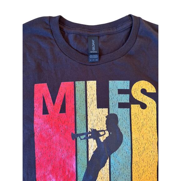 Miles Davis Black Graphic T-Shirt | Men’s Small Retro Jazz Tee - Picture 6 of 8